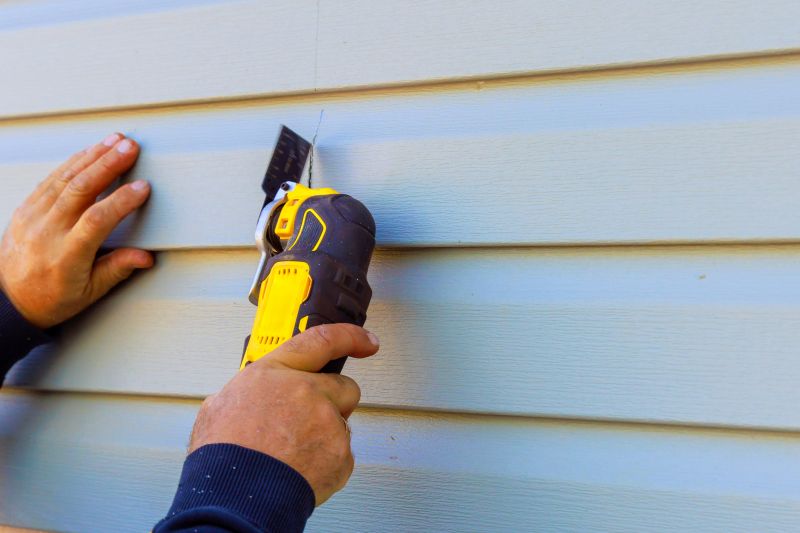 Sealing and Finishing Vinyl Siding